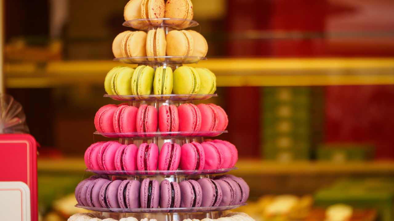 Mochi – Japan, Turkish Delight – Turkey, Baklava – Greece, Mango Sticky Rice – Thailand, Gelato – Italy, Swiss Chocolate – Switzerland, Chimney Cakes – Hungary, Tiramisu – Italy, Macarons – France, Apple Strudel – Austria, Churros – Mexico
