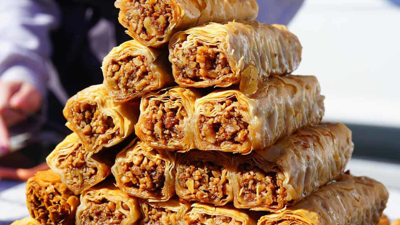 Mochi – Japan, Turkish Delight – Turkey, Baklava – Greece, Mango Sticky Rice – Thailand, Gelato – Italy, Swiss Chocolate – Switzerland, Chimney Cakes – Hungary, Tiramisu – Italy, Macarons – France, Apple Strudel – Austria, Churros – Mexico