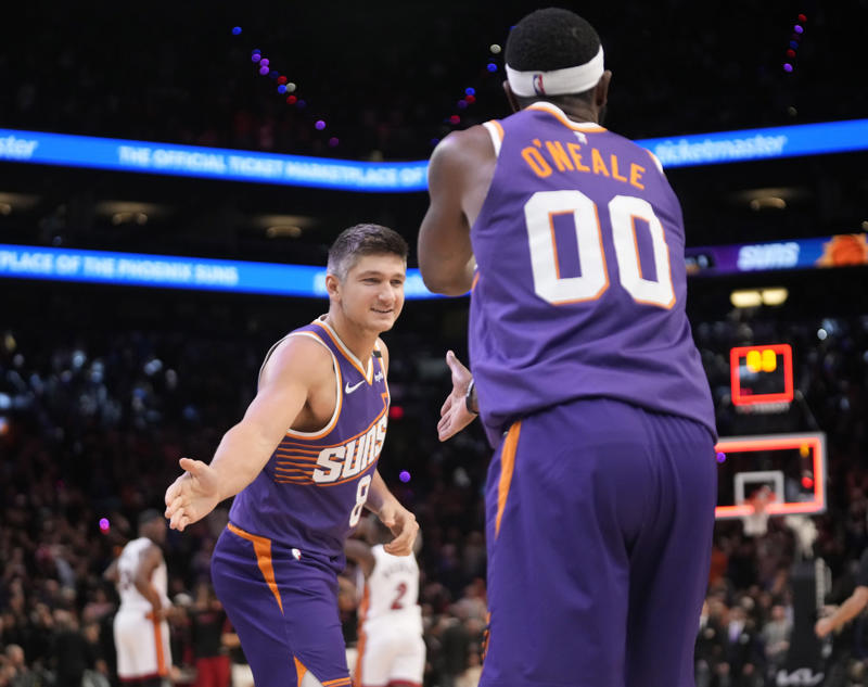 Phoenix Suns undergoing roster transformation for 2025 season, Potential Bradley Beal landing spots in trade for Phoenix Suns, The Arizona Republic: Suns could target Russell Westbrook in NBA free agency, Report: Suns will not re-sign Bol Bol, Report: Jordan Gainey to play with Phoenix Suns in NBA Summer League, Could Suns purse Larry Nance Jr. in 2025 NBA free agency?, Report: Suns agree to two-way contract with CJ Huntley, Could Spencer Dinwiddie be an option for Suns in NBA free agency?, Report: Drake's Mitch Mascari will join Suns for NBA Summer League, Sam Merrill has familiarity with Phoenix Suns, Will Suns bring back Collin Gillespie?