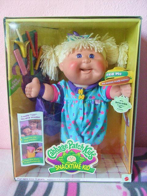 #1: Cabbage Patch Snacktime Kids #1: Cabbage Patch Snacktime Kids, #3: Slip ‘N Slide, #4: Clackers, #6: Moon Shoes, #7: Garbage Pail Kids, #9: Skip-It, #10: My Little Pony – Long Haired, #12: Aquanet Hairspray, #13: Bubble Lights, #15: Jelly Shoes, #16: Lite-Brite, #18: Lawn Pool Slides, #19: Pogo Balls, #21: Big Wheels, #22: Slap Bracelets, #24: Hang 10 Mini Hammocks, #25: Jarts, #27: Battlestar Galactica Colonial Viper, #28: Water Wiggle, #30: Rambo Toy Machine Gun, #31: Smoking Monkey Toy, #33: Sky Dancers
