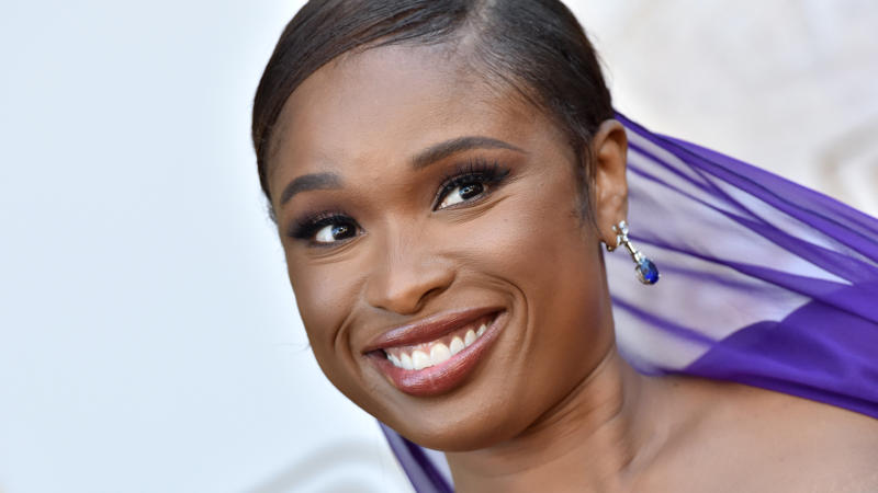Gemini: Listen and reflect The Jennifer Hudson Show, JHud productions, A dreamgirl, ‘This girl is going to be a singer’, The church, Burger King, First professional job, 'More than a cruise ship performance', American Idol: a controversial elimination, Jennifer Hudson in 'Dreamgirls', Hudson day, 2007 kept getting better and better, Her BAFTA got lost in the mail, 2008 started exceedingly well, Jennifer Hudson in 'Sex and the City', The Secret Life of Bees - worth fighting for, Tragedy fell, The murder of her family members, R.I.P. Julian King, Hudson's 7 year old nephew, Shot in cold blood, Balfour, the estranged ex-husban, Horror for the family, The case against Balfour, "Your soul is barren", Closure: a foundation for families of slain victims, Tribute to her murdered family, 2009 brought light, Personally getting back on track, Her weight loss, Professionally back in the game, The sadness didn’t stop for Hudson, Hudson’s child in the middle, The Voice, A feline flop, But then... Respect, Picked by Franklin, Becoming Aretha, The singer has already received respect