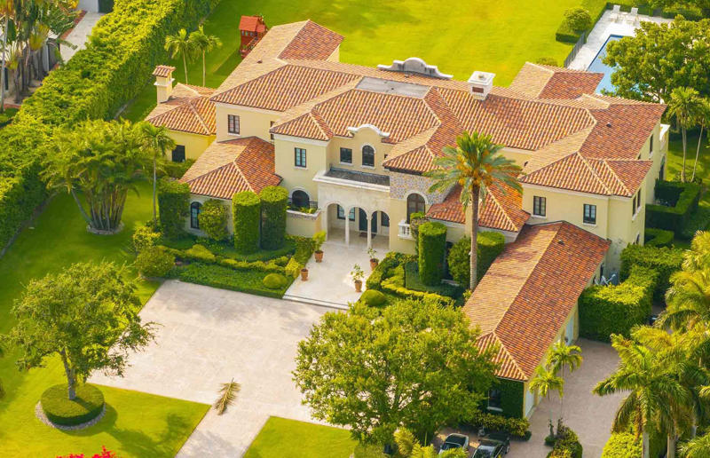 Jeff Bezos' third mansion on Indian Creek island, Florida Inside the surprising property portfolios of the super-rich, Mark Zuckerberg, Mark Zuckerberg’s super-compound in Palo Alto, California, Mark Zuckerberg’s secret 0m Hawaii estate, Larry Ellison, Larry Ellison’s Woodside estate in California, Larry Ellison’s personal art museums, Larry Ellison’s historic mansion in Newport, Rhode Island, Larry Ellison’s sprawling Palm Beach villa in Florida, Larry Ellison’s Manalapan estate in Florida, Larry Ellison’s Lanai island in Hawaii, Jeff Bezos, Jeff Bezos’ Beverly Hills compound in California, Jeff Bezos’ lakeside mansions in Medina, Washington, Jeff Bezos’ Fifth Avenue apartments in New York City, Jeff Bezos' neighbouring mansions on Indian Creek island, Florida, Jeff Bezos' third mansion on Indian Creek island, Florida, MacKenzie Scott, MacKenzie Scott's Beverly Hills mansion in California, MacKenzie Scott's Beverly Hills ranch-style house in California, MacKenzie Scott's mystery mansion in Washington, Mukesh Ambani, Mukesh Ambani's Sea Wind apartment block in Mumbai, Mukesh Ambani's Antilia skyscraper in Mumbai, Mukesh Ambani's English country estate, Françoise Bettencourt Meyers, Françoise Bettencourt Meyers' Paris apartment, Françoise Bettencourt Meyers' Paris mansion, Françoise Bettencourt Meyers' coastal villa in Brittany, France, Bill Gates, Bill Gates' Xanadu 2.0 in Medina, Washington, Bill Gates' remote Wyoming ranch, Bill Gates' equestrian estate in Wellington, Florida, Bill Gates’ beach bungalow in Del Mar, California, Bernard Arnault, Bernard Arnault’s grand Paris mansion, Bernard Arnault’s château and vineyard in Bordeaux, France, Warren Buffett, Warren Buffett’s forever home in Omaha, Nebraska, Warren Buffett’s holiday home in Laguna Beach, California, Elon Musk, Elon Musk’s mega-mansion in Bel Air, California, Elon Musk’s historic Los Angeles home in California, Elon Musk's Snailbrook town in Texas, Michael Bloomberg, Michael Bloomberg’s New York City property portfolio, Michael Bloomberg’s Hamptons retreat in New York, Michael Bloomberg’s central London pads, Michael Bloomberg’s tropical mega-mansion in Bermuda, Michael Bloomberg’s holiday homes in Colorado and Florida