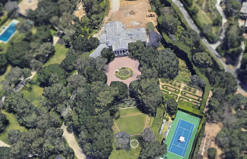 Jeff Bezos’ Beverly Hills compound in California Inside the surprising property portfolios of the super-rich, Mark Zuckerberg, Mark Zuckerberg’s super-compound in Palo Alto, California, Mark Zuckerberg’s secret 0m Hawaii estate, Larry Ellison, Larry Ellison’s Woodside estate in California, Larry Ellison’s personal art museums, Larry Ellison’s historic mansion in Newport, Rhode Island, Larry Ellison’s sprawling Palm Beach villa in Florida, Larry Ellison’s Manalapan estate in Florida, Larry Ellison’s Lanai island in Hawaii, Jeff Bezos, Jeff Bezos’ Beverly Hills compound in California, Jeff Bezos’ lakeside mansions in Medina, Washington, Jeff Bezos’ Fifth Avenue apartments in New York City, Jeff Bezos' neighbouring mansions on Indian Creek island, Florida, Jeff Bezos' third mansion on Indian Creek island, Florida, MacKenzie Scott, MacKenzie Scott's Beverly Hills mansion in California, MacKenzie Scott's Beverly Hills ranch-style house in California, MacKenzie Scott's mystery mansion in Washington, Mukesh Ambani, Mukesh Ambani's Sea Wind apartment block in Mumbai, Mukesh Ambani's Antilia skyscraper in Mumbai, Mukesh Ambani's English country estate, Françoise Bettencourt Meyers, Françoise Bettencourt Meyers' Paris apartment, Françoise Bettencourt Meyers' Paris mansion, Françoise Bettencourt Meyers' coastal villa in Brittany, France, Bill Gates, Bill Gates' Xanadu 2.0 in Medina, Washington, Bill Gates' remote Wyoming ranch, Bill Gates' equestrian estate in Wellington, Florida, Bill Gates’ beach bungalow in Del Mar, California, Bernard Arnault, Bernard Arnault’s grand Paris mansion, Bernard Arnault’s château and vineyard in Bordeaux, France, Warren Buffett, Warren Buffett’s forever home in Omaha, Nebraska, Warren Buffett’s holiday home in Laguna Beach, California, Elon Musk, Elon Musk’s mega-mansion in Bel Air, California, Elon Musk’s historic Los Angeles home in California, Elon Musk's Snailbrook town in Texas, Michael Bloomberg, Michael Bloomberg’s New York City property portfolio, Michael Bloomberg’s Hamptons retreat in New York, Michael Bloomberg’s central London pads, Michael Bloomberg’s tropical mega-mansion in Bermuda, Michael Bloomberg’s holiday homes in Colorado and Florida