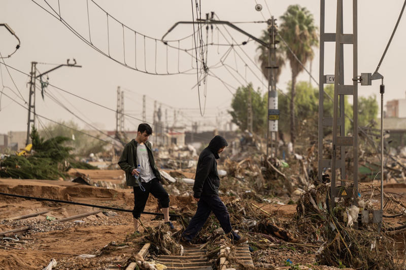 25 out of 35 ‘vital signs’ worse than ever recorded Record extremes in many categories, 25 out of 35 ‘vital signs’ were worse than ever recorded, Ocean temperatures hit a record high, Global heating is driving extreme weather, Climate change is jeopardizing life on Earth, Displaced by climate change, Hundreds of climate experts surveyed, Part of a wider crisis, Recommendations from scientists