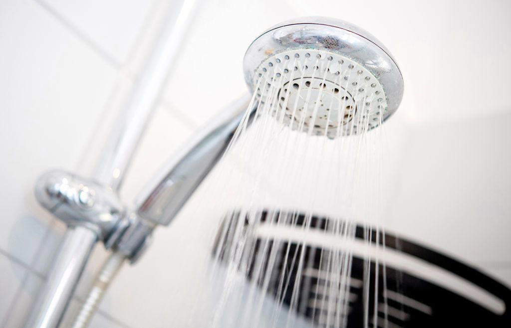 Zapping curtain static with hairspray. , Soaking your shower head in vinegar overnight., Storing linens with waxpaper., Running air vent covers in the dishwasher. , Wiping down windows with newspaper. , Soaking clothes in salt water to prevent color fading. , Using club soda to remove stains., Cleaning wood floors with vinegar. , Vacuuming ruins carpets., Running vinegar through your iron to clear clogged holes.