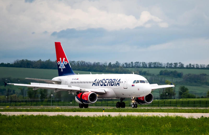Air Serbia (1927) Aviation giants, Air India (1932), Cubana (1929), LATAM Airlines (1929), Hawaiian Airlines (1929), LOT Polish Airlines (1928), Iberia (1927), Air Serbia (1927), American Airlines (1926), Delta (1925), Finnair (1923), Qantas (1920), British Airways (1919), Avianca (1919), KLM (1919)