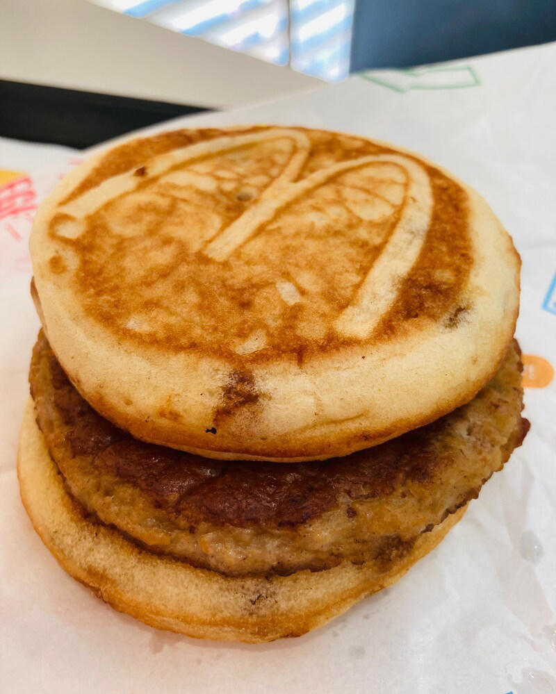 マクドナルドに関する良い口コミ, マクドナルドに関する悪い口コミ, 「てりやきマックバーガー」は甘辛ソースとマヨが絶妙, 「フィレオフィッシュ」はふかふかバンズと白身魚、タルタルソースが美味, 「ビッグマック」はクセになる酸味！, 「ダブルチーズバーガー」はボリューム満点, 「チキンフィレオ」はオーロラソースが◎, 「マックフライポテト」はサイドの定番！, 「チキンマックナゲット」の美味しい食べ方＆お得なソースの頼み方, 期間限定！ お得な「食べくらべポテナゲ大」, 「シャカチキ」は外はカリッと中はしっとり！, サイドメニューで得なのは「サイドサラダ」！, 隠れ人気！ 「ミルク」はやさしい甘さでバーガーやスイーツと相性◎, 「プレミアムローストコーヒー」は100円で本格的な味！, 「ソフトクリーム」は140円で濃厚！, 「ホットアップルパイ」は定番スイーツ, 「朝マック」は200円台から選べておすすめ！, ランチメニュー「ひるまック」は最大120円引！, 「夜マック」はコスパ良し！, マクドナルドのおすすめカスタム・組み合わせは？