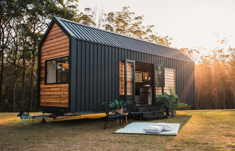 Settler tiny house Roam sweet home, Teewah 8.4, Tiny floating home, Settler tiny house, Casa Ojalá, Scandinavian modular home, Prefabricated treehouse, The Lee by Movable Roots, Koda Concrete, ÁPH80 portable home, Ingenius relocatable cabin