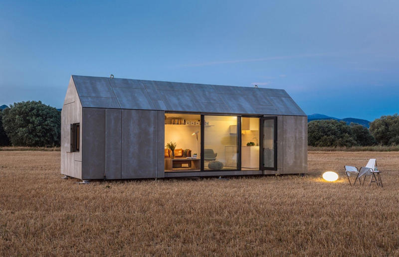 ÁPH80 portable home Roam sweet home, Teewah 8.4, Tiny floating home, Settler tiny house, Casa Ojalá, Scandinavian modular home, Prefabricated treehouse, The Lee by Movable Roots, Koda Concrete, ÁPH80 portable home, Ingenius relocatable cabin