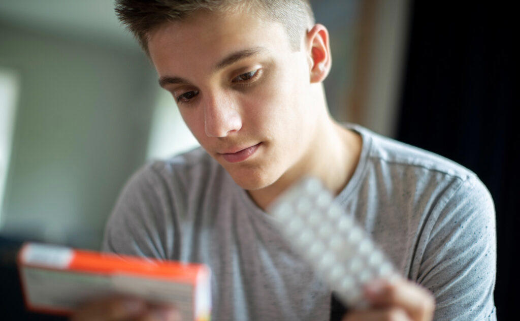 What is the best treatment for childhood anxiety?, What is cognitive behaviour therapy?, Does my child need medication?, What else can I do?, Is my child getting better?