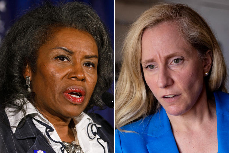   1. Expect history in November ,   2. Firsts in lieutenant governor race ,   3. A win for Clean Virginia ,   4. NOVA misses out on the statewide ballot ,   5. House incumbents sail through 