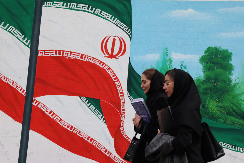 Iran steps up its nuclear program The Ayatollah speaks out, 'The battle begins', 'A strong response', A memorable 'surprise', Unconditional surrender, We know where you are, Time is running out, Tel Aviv targets, Iran's lost arsenal