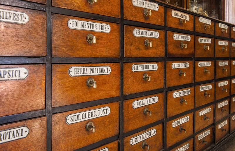 Apothecary chests: 1400s These classic home items date back decades and more, Home security systems: 1966, Non-stick frying pans: 1961, Tupperware: 1942, Sputnik chandeliers: 1939, Trampolines: 1936, Slow cookers: 1936, Microwaves: 1933, Reclining sofas and chairs: 1929, Electric blenders: 1919, Coffee filters: 1908, SodaStream: 1903, Loudspeakers: 1876, Vacuum cleaners: 1860, Mason jars: 1858, Bread bins: 1800s, Upholstered headboards: 1600s, Conservatories: 1500s, Sunburst mirrors: 1400s, Standing desks: 1400 – 1500s, Apothecary chests: 1400s, Mechanical clocks: 1200 – 1600s, Four-poster beds: 1200s – 1500s, Velvet sofas: 750 AD, Curtains: 200 – 600 AD, Kilim rugs: 400 – 500 BC, Underfloor heating: 350 BC, Mosaic tiles: Mesopotamia era (3000 BC), Quilts: Ancient Egypt (3400 BC), Cushions: 7000 BC