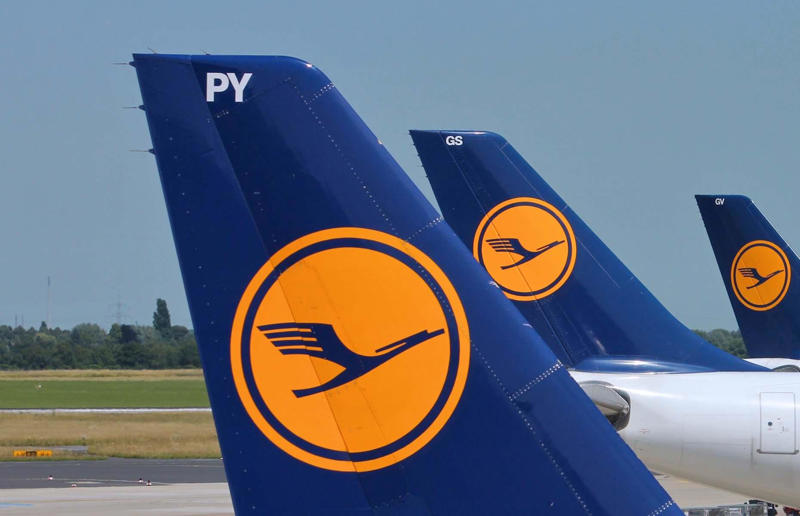 Find out how well you know your logos, This logo belongs to…, Alaska Airlines, United Airlines, Air Canada, Frontier Airlines, British Airways, American Airlines, Air France, Southwest Airlines, Delta Air Lines, Lufthansa, Singapore Airlines, Thai Airways