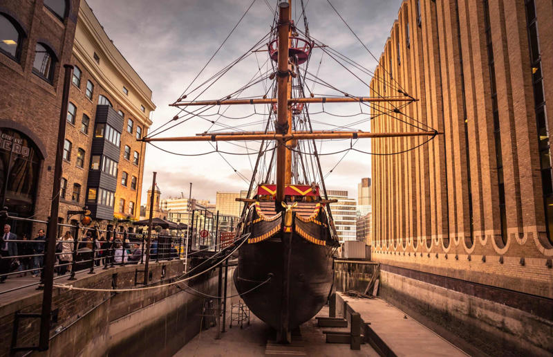 All aboard, Mayflower II, Plymouth, Massachusetts, USA, HMS Victory, Portsmouth, England, UK, USS Wisconsin, Norfolk, Virginia, USA, L'Hermione, Rochefort, France, HMS Belfast, London, England, UK, Alexander von Humboldt, Bremen, Germany, RRS Discovery, Dundee, Scotland, UK, USS Midway, San Diego, California, USA, Vasa, Stockholm, Sweden, Royal Yacht Britannia, Edinburgh, Scotland, UK, USS Constitution, Boston, Massachusetts, USA, Cap San Diego, Hamburg, Germany, Golden Hind, London and Brixham, Devon, England, UK, Mary Rose, Portsmouth, England, UK, Mikasa, Yokosuka, Japan, SS Great Britain, Bristol, England, UK, Museum of the Viking Age, Oslo, Norway, Queen Mary, Long Beach, California, USA, Raddampfer Kaiser Wilhelm, Lauenburg, Germany, QE2, Dubai, UAE, Cutty Sark, London, England, UK