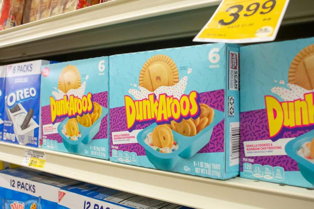 Fruitopia, Jello Pudding Pops, Pizza Hut Buffet, Burger King Fries, Clearly Canadian, Butterfinger BB's, Dunkaroos, Planters Cheez Balls, Minute Maid Juice Bars