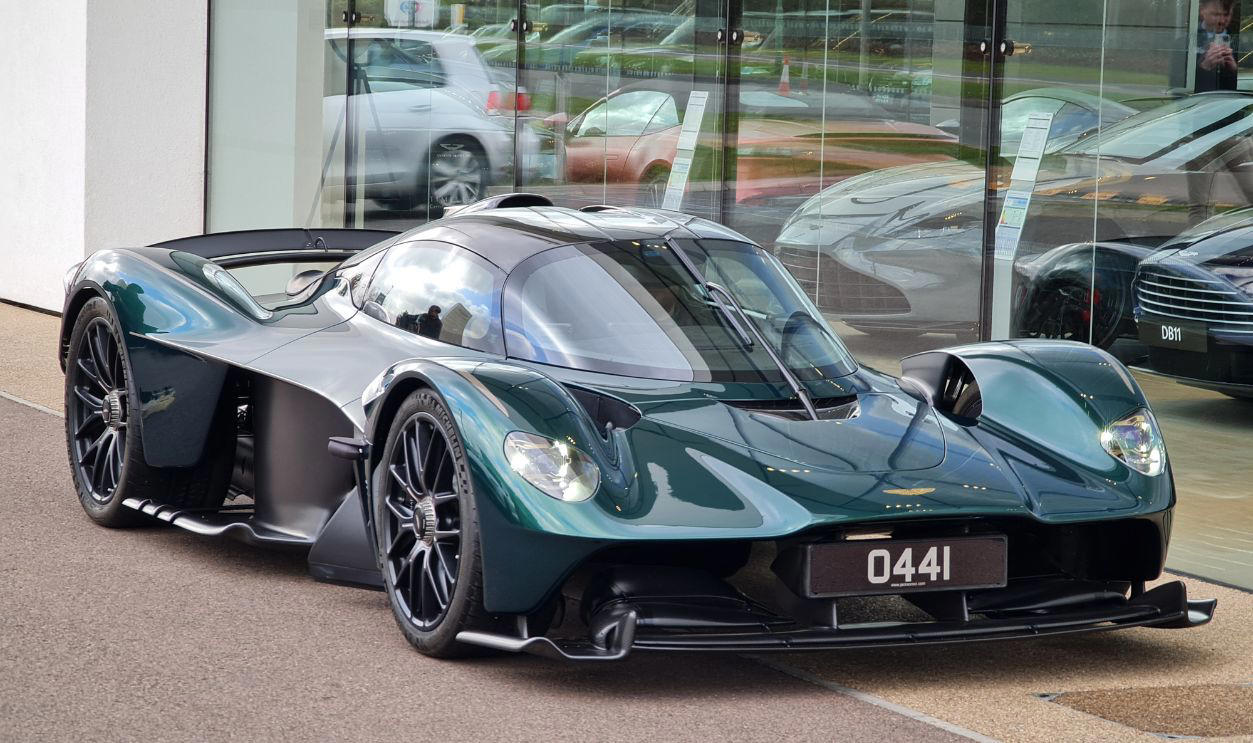 Wheels Of Wonder, Ferrari 250 GTO, McLaren F1 LM, Lamborghini Veneno, Bugatti La Voiture Noire, Pagani Zonda HP Barchetta, Ferrari P4/5, Lamborghini Countach, Aston Martin Valkyrie, Koenigsegg Jesko, McLaren Speedtail, Pagani Huayra, Lamborghini Sián, Ferrari LaFerrari, Bugatti Chiron, Mercedes-AMG One, Nissan GT-R, Maserati MC20, Apollo Intensa Emozione, Rimac C_Two, Zenvo TSR-S, Lotus Evija, Chevrolet Corvette C8 Stingray, Aston Martin One-77, Porsche Carrera GT