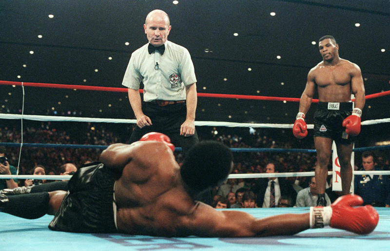 1986: Mike Tyson becomes the youngest ever champ The decade that made America great again, 1980: The miracle on ice, 1980: Reagan promises to make America great again, 1980: John Lennon murdered, 1981: President Reagan shot, 1981: First space shuttle launched, 1981: MTV launched, 1982: America mourns 'The man in the water', 1982: Jane Fonda single-handedly creates the fitness industry, 1982: Vietnam Veteran Memorial dedication, 1983: The CD revolution begins, 1983: The US invades Grenada, 1983: Thriller aired, 1984: LA Olympics, 1984: A stellar year for music, 1985: New Coke fails the taste test, 1985: Rock Hudson dies of AIDS, 1985: The first version of Windows released, 1986: Space Shuttle Challenger disaster, 1986: Hands Across America unites the nation, 1986: Mike Tyson becomes the youngest ever champ, 1987: Golden Gate Bridge celebrates its 50th anniversary, 1987: Reagan implores Gorbachev to “Tear down this wall”, 1987: Greed is Good, 1988: Tragedy on the ice for US skater, 1988: Gangsta rap goes mainstream, 1988: Stealth bomber unveiled, 1989: Exxon Valdez oil spill, 1989: George W Bush declares war on crack
