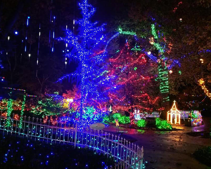 Bardstown, Kentucky, Berea, Kentucky, Bowling Green, Kentucky, Covington, Kentucky, Georgetown, Kentucky, Grand Rivers, Kentucky, Maysville, Kentucky, Oldham County Christmas