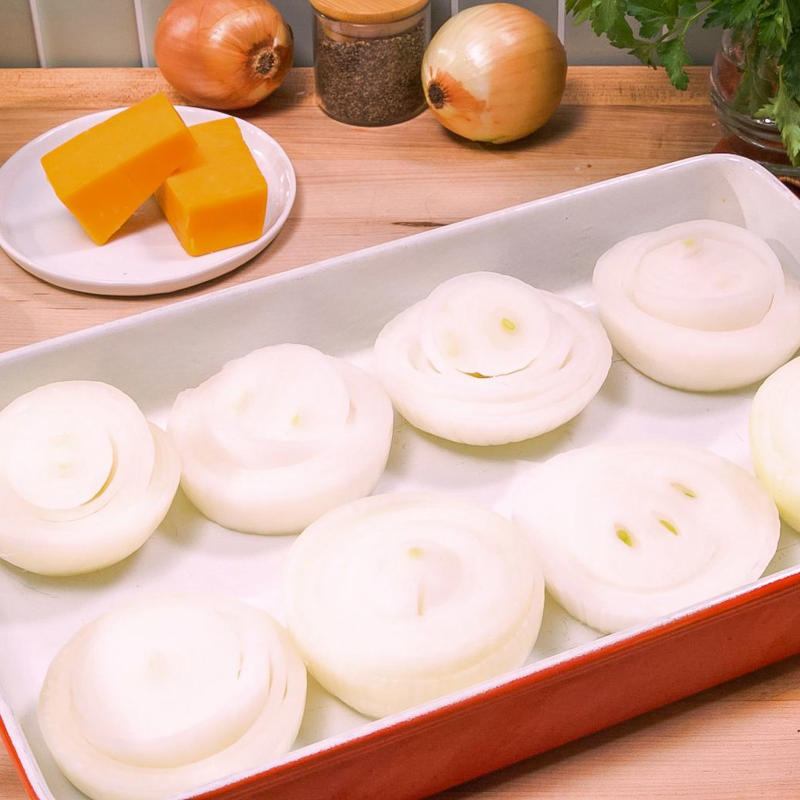 How To Make Tennessee Onions, Recipe Tips, What To Serve With Tennessee Onions, Made This?, Ingredients, Directions