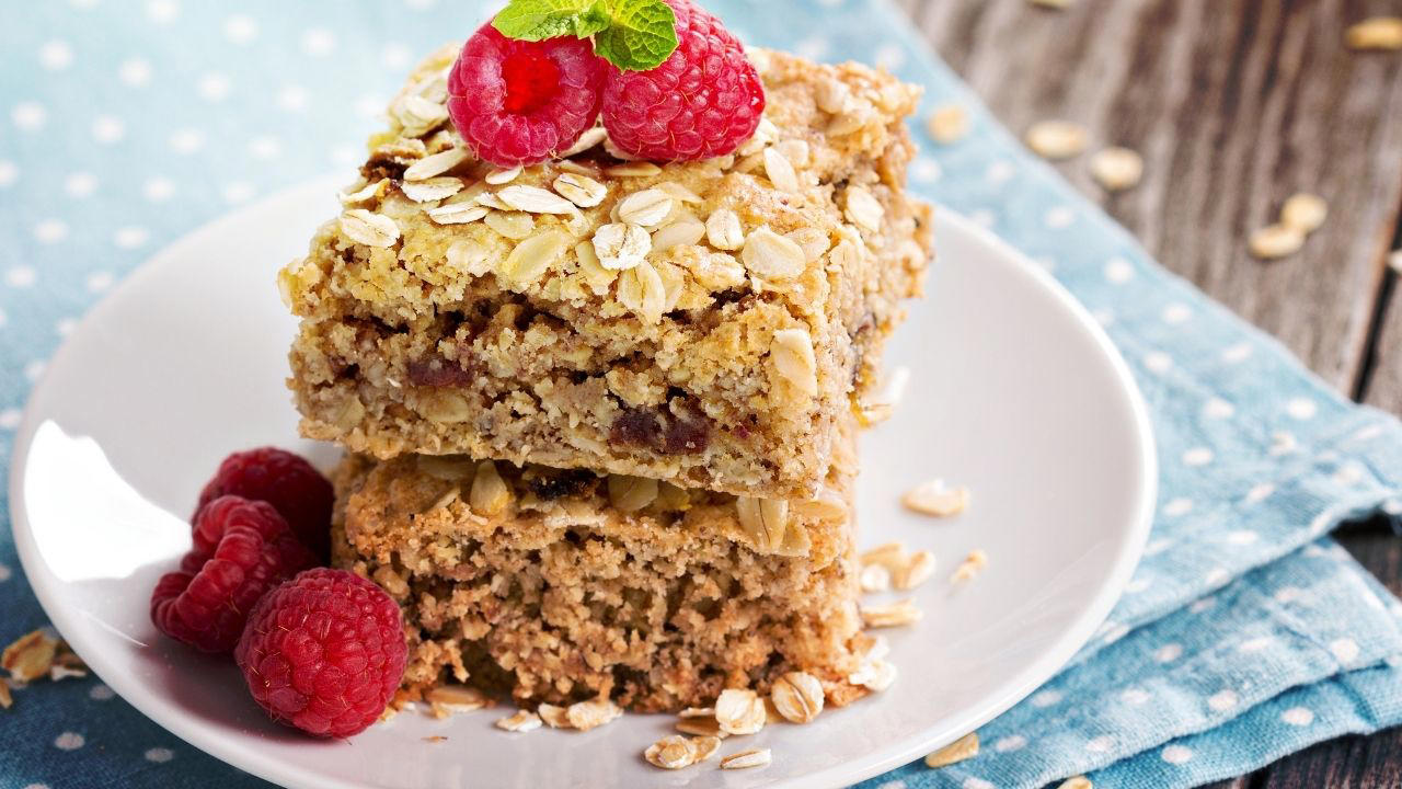 Raspberry Oatmeal Swirl Bars Reggie! Bar, Hi-C Ecto Cooler, Koogle Flavored Peanut Butter, Smurf Berry Crunch Cereal, Pepsi Free, Raspberry Oatmeal Swirl Bars, Triple Power Push Pops, Nibblets Corn Cakes, Bar None Chocolate Bar, Screaming Yellow Zonkers, Oreo Big Stuf, Giggles Cookies, Carnation Breakfast Bars, Jell-O Pudding Pops