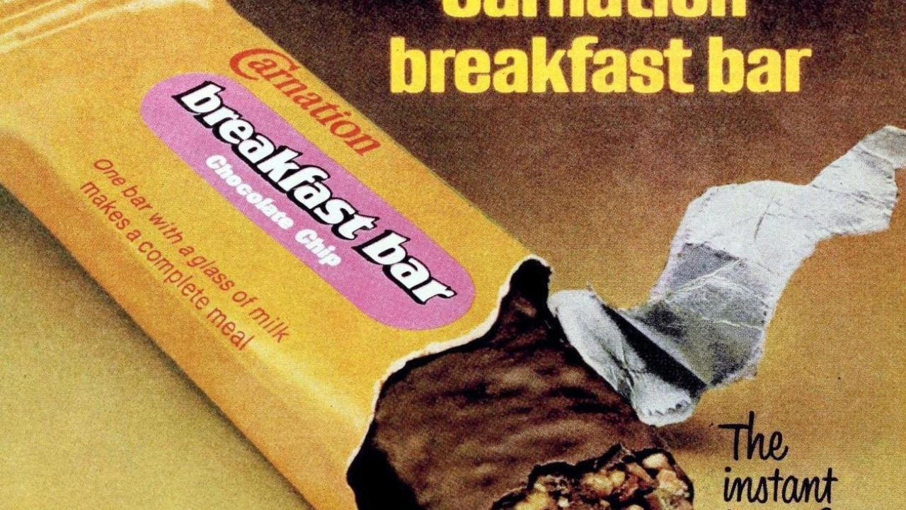Carnation Breakfast Bars Reggie! Bar, Hi-C Ecto Cooler, Koogle Flavored Peanut Butter, Smurf Berry Crunch Cereal, Pepsi Free, Raspberry Oatmeal Swirl Bars, Triple Power Push Pops, Nibblets Corn Cakes, Bar None Chocolate Bar, Screaming Yellow Zonkers, Oreo Big Stuf, Giggles Cookies, Carnation Breakfast Bars, Jell-O Pudding Pops