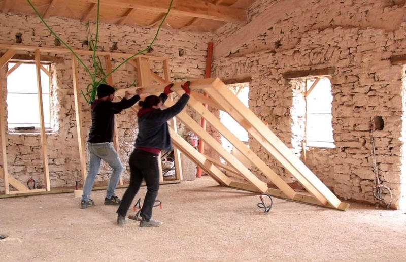 Creating rooms Meet the architects who transformed a 100-year-old ruin into a sustainable home, A meeting of minds, Shopping for a home, Rescuing a ruin, Crumbling but charming, Getting started, Seven garden terraces, Moving inside, Dismantling the roof, Remains of a ruin, Structural issues, Rebuilding the roof, Salvaging materials, Sealing the roof, Old meets new, Eco materials, Starting on the floors, Creating rooms, Insulation, insulation, insulation, Custom windows, Getting airtight, Plastering problems, Dressing the stone, Let there be light!, Laying the floors, Creating a cosy living room, A welcoming living space, Perfect for entertaining, DIY kitchen, An eco-conscious cooking spot, Polished bathroom walls, Ready for a spa session, A reclaimed patio, Breathtaking backyard views, Olives and lavender