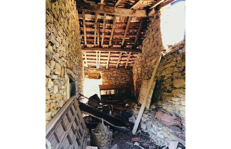 Crumbling but charming Meet the architects who transformed a 100-year-old ruin into a sustainable home, A meeting of minds, Shopping for a home, Rescuing a ruin, Crumbling but charming, Getting started, Seven garden terraces, Moving inside, Dismantling the roof, Remains of a ruin, Structural issues, Rebuilding the roof, Salvaging materials, Sealing the roof, Old meets new, Eco materials, Starting on the floors, Creating rooms, Insulation, insulation, insulation, Custom windows, Getting airtight, Plastering problems, Dressing the stone, Let there be light!, Laying the floors, Creating a cosy living room, A welcoming living space, Perfect for entertaining, DIY kitchen, An eco-conscious cooking spot, Polished bathroom walls, Ready for a spa session, A reclaimed patio, Breathtaking backyard views, Olives and lavender