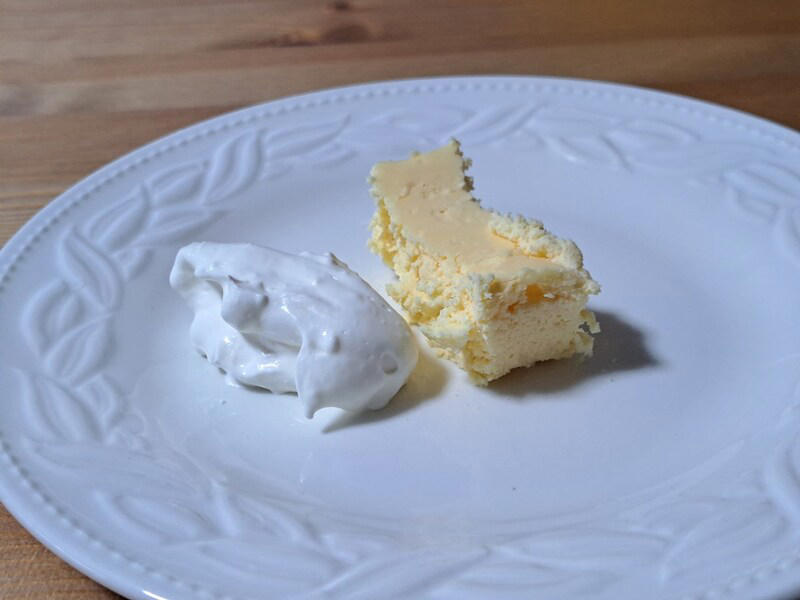 絶品！ ロピアの「チーズケーキ」の魅力は本格派で濃厚！ 好きな大きさにカットできる, ロピアの「チーズケーキ」の口コミや評価をチェック！ 濃厚で美味しい, ロピアの「チーズケーキ」はどこで売ってる？ 通販で買える？, 【ロピアのチーズケーキ】しっとり濃厚な本格派！ 人気定番「ニューヨークチーズケーキ」, 【ロピアのチーズケーキ】濃厚で香ばしい！ 人気定番「ベイクドチーズケーキ」, 【ロピアのチーズケーキ】受賞歴があって評判「極み バスクチーズケーキ」, ロピアの「ニューヨークチーズケーキ」の保存方法と賞味期限, ロピアの「ニューヨークチーズケーキ」は冷凍できる？ 保存方法の注意点と解凍方法, 【ロピアのチーズケーキのアレンジレシピ1】軽めの食感がおすすめ！ ホイップ乗せ, 【ロピアのチーズケーキのアレンジレシピ2】爽やかな酸味が合う！ イチゴなどフルーツ乗せ, 【ロピアのチーズケーキのアレンジレシピ3】とろける美味しさ！ アイスクリーム乗せ