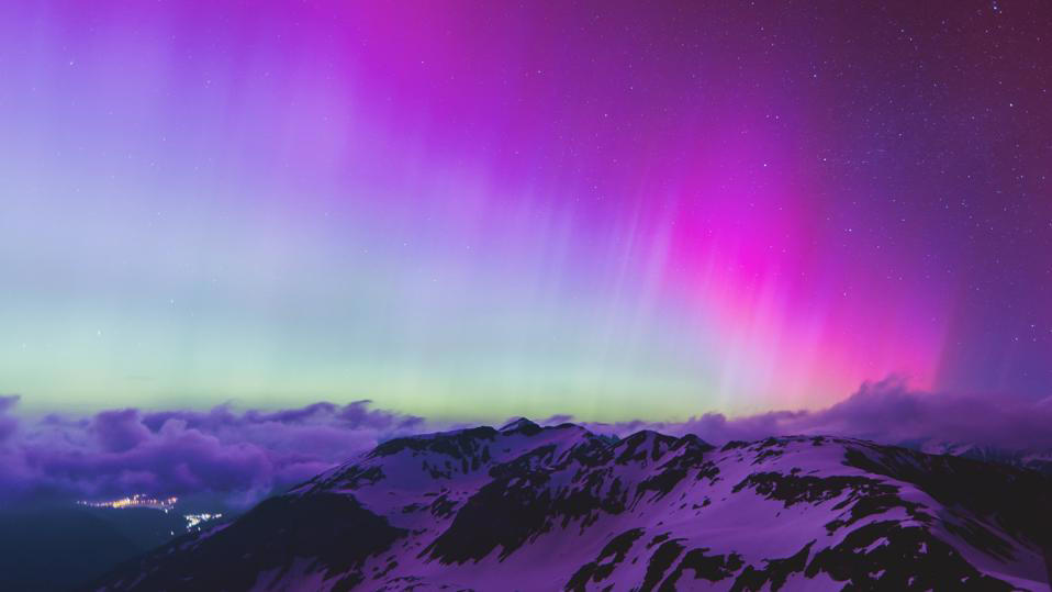 Key Facts, Where Will The Northern Lights Be Visible?, What’s The Best Way To See The Northern Lights?, What’s The Best Way To Photograph The Northern Lights?, Key Background, Further Reading