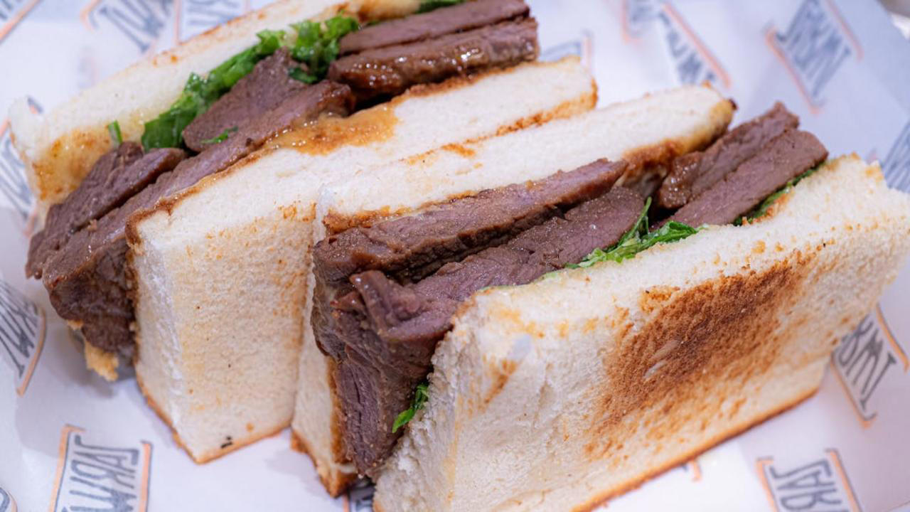 Pastrami Blue Cheese, Strong Onion, Fish Sauce, Licorice, Pickled Walnuts, Horseradish, Fish Roe, Chocolate Spread, Cilantro, Sauerkraut, Pastrami