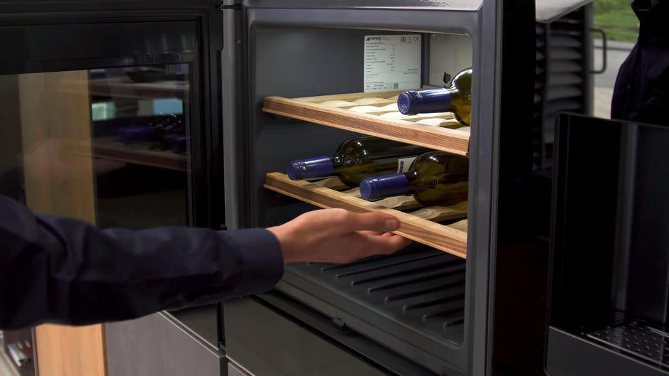 What is corked wine?, How to tell if a wine is corked, How to send back corked wine, Nothing to wine about