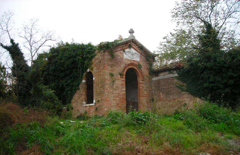Poveglia, Italy Off limits, Svalbard Global Seed Vault, Norway, North Sentinel Island, India, Pine Gap, Northern Territory, Australia, Poveglia, Italy, Heard Island, Australia, Ilha da Queimada Grande, Brazil, Surtsey, Iceland, Area 51, Nevada, USA, Sana'a, Yemen, Point Nepean National Park, Victoria, Australia, Chapel of the Ark of the Covenant, Ethiopia, Timbuktu, Mali, Heart Reef, Queensland, Australia, Ni’ihau, Hawaii, USA, Mount Athos, Greece, Cartier Island Marine Park, Australia, Leptis Magna, Libya, Navassa Island, Uluru, Northern Territory, Australia