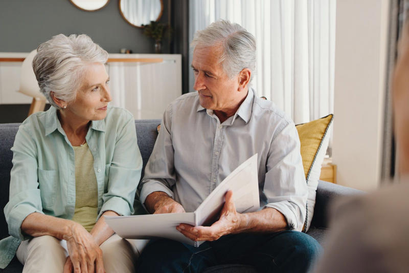 A recent study, Demographic sample, Cross-data, Income distribution, Higher incomes for women, Separation risks increases when woman earn more, An 11% to 40% higher risk of separation, The impact of relationship type, Risk of separation decreases after age 50, Male bread-winner culture