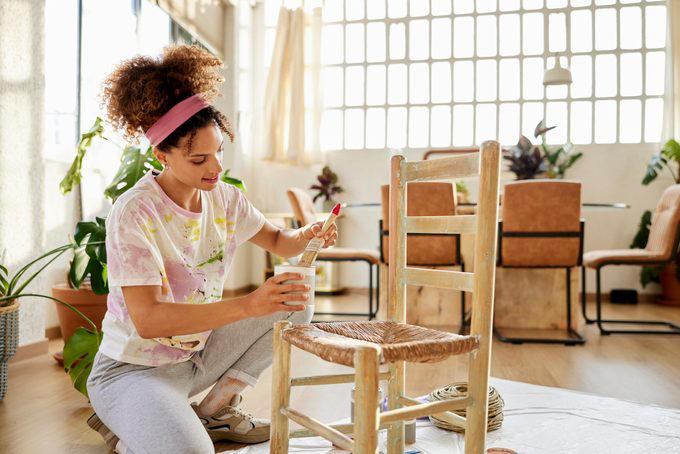 Sell at a Garage or Estate Sale, Estate Sale, Sell (or Offer Up) Online, Sell on Consignment or at a Second-Hand Store, Donate to a Charity, Repurpose or Upcycle, Ask a Contractor or Mover to Haul It Away, Arrange for Pickup and Disposal, About the Experts