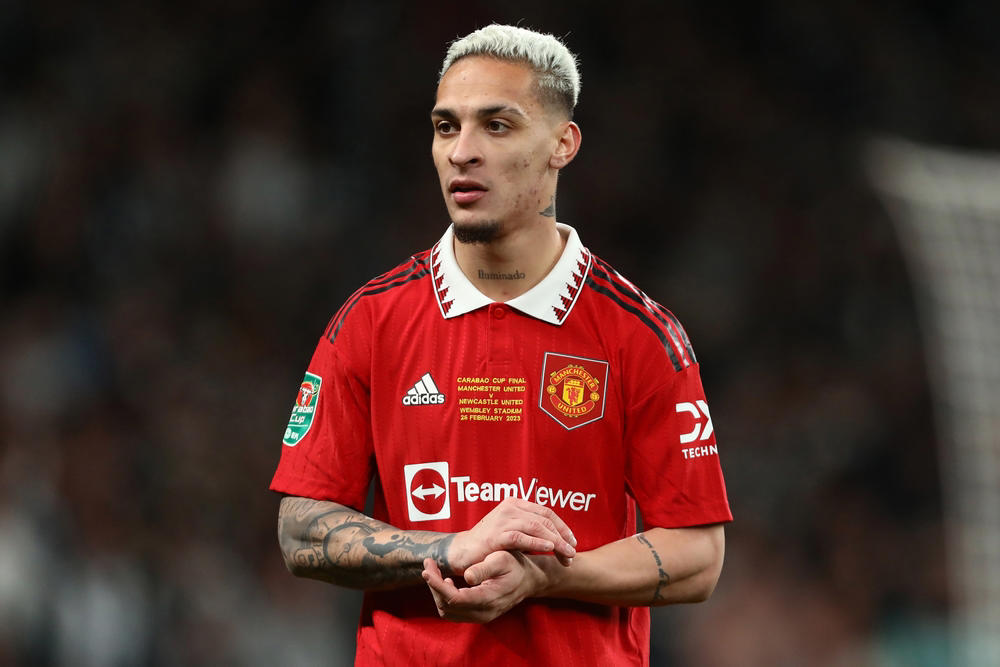 25. Neymar – Santos to Barcelona (£73.3m, 2013), 24. Romelu Lukaku – Everton to Manchester United (£74.8m, 2017), =21. Neymar – PSG to Al-Hilal (£76.5m, 2023), =21. Gonzalo Higuain – Napoli to Juventus (£76.5m, 2016), =19. Cristiano Ronaldo – Manchester United to Real Madrid (£79.9m, 2009), 18. Antony – Ajax to Manchester United (£80.8m, 2022), =15. Cristiano Ronaldo – Real Madrid to Juventus (£85m, 2018), =15. Harry Kane – Tottenham to Bayern Munich (£85m, 2023), 14. Gareth Bale – Tottenham to Real Madrid (£85.7m, 2013), 13. Jude Bellingham – Dortmund to Real Madrid (£87.6m, 2023), =11. Paul Pogba – Juventus to Manchester United (£89.3m, 2016), 10. Romelu Lukaku – Inter to Chelsea (£97.8m, 2021), =7. Jack Grealish – Aston Villa to Manchester City (£99.5m, 2021), =7. Declan Rice – West Ham to Arsenal (£99.5m, 2023), =5. Antoine Griezmann – Atletico Madrid to Barcelona (£102m, 2019), =5. Philippe Coutinho – Liverpool to Barcelona (£102m, 2018), 4. Enzo Fernandez – Benfica to Chelsea (£102.9m, 2023), 3. Joao Felix – Benfica to Atletico Madrid (£107.1m, 2019), 2. Kylian Mbappe – Monaco to PSG (£123.3m, 2017), 1. Neymar – Barcelona to PSG (£188.7m, 2017), The 25 Most Expensive Football Transfers of All Time – Ranked