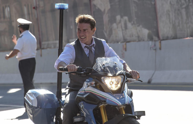 =9. Tom Cruise: $600 million (£476m) The screen stars with serious bank balances, =34. Denzel Washington: 0 million (£238m), =34. Leonardo DiCaprio: 0 million (£238m), =34. Harrison Ford: 0 million (£238m), =34. Robert Downey Jr.: 0 million (£238m), =34. Edward Norton: 0 million (£238m), 33. Jennifer Aniston: 0 million (£254m), =29. Victoria Principal: 0 million (£278m), =29. Michael Douglas: 0 million (£278m), =29. Will Smith: 0 million (£278m), =29. Ryan Reynolds: 0 million (£278m), 28. Clint Eastwood: 5 million (£298m), 27. Keanu Reeves: 0 million (£301m), =18. Tom Hanks: 0 million (£317m), =18. Jackie Chan: 0 million (£317m), =18. Jennifer Lopez: 0 million (£317m), =18. Sylvester Stallone: 0 million (£317m), =18. Larry David: 0 million (£317m), =18. Mark Wahlberg: 0 million (£317m), =18. Amitabh Bachchan: 0 million (£317m), =18. Jack Nicholson: 0 million (£317m), =18. Brad Pitt: 0 million (£317m), 17. Mel Gibson: 5 million (£337m), =15. Reese Witherspoon: 0 million (£349m), =15. Adam Sandler: 0 million (£349m), 14. Kevin Hart: 0 million (£357m), =11. The Olsen Twins: 0 million (£397m) each, =11. George Clooney: 0 million (£397m), =11. Robert De Niro: 0 million (£397m), =9. Tom Cruise: 0 million (£476m), =9. Shah Rukh Khan: 0 million (£476m), 8. Dwayne Johnson: 0 million (£635m), =6. Arnold Schwarzenegger: billion (£793m), =6. Zhao Wei: billion (£793m), 5. Jerry Seinfeld: .1 billion (£873m), 4. Tyler Perry: .4 billion (£1.1bn), 3. Brock Pierce: billion (£1.6bn), 2. Oprah Winfrey: billion (£2.4bn)