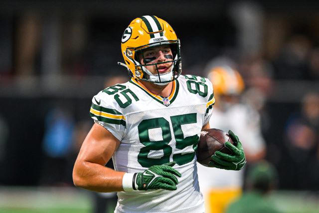 Tucker Kraft Could Have Bigger Role In 2025 32. Tommy Tremble - Carolina Panthers, 31. Theo Johnson - New York Giants, 30. Brenton Strange - Jacksonville Jaguars, 29. Will Dissly - Los Angeles Chargers, 28. Chig Okonkwo - Tennessee Titans, 27. Mason Taylor - New York Jets, 26. Noah Fant - Seattle Seahawks, 25. Juwan Johnson - New Orleans Saints, 24. Hunter Henry - New England Patriots, 23. Dalton Schultz - Houston Texans, 22. Colston Loveland - Chicago Bears, 21. Cade Otton - Tampa Bay Buccaneers, 20. Tyler Higbee - Los Angeles Rams, 19. Dalton Kincaid - Buffalo Bills, 18. Tucker Kraft - Green Bay Packers, 17. Tyler Warren - Indianapolis Colts, 16. Kyle Pitts - Atlanta Falcons, 15. Jake Ferguson - Dallas Cowboys, 14. Mike Gesicki - Cincinnati Bengals, 13. Zach Ertz - Washington Commanders, 12. Pat Freiermuth - Pittsburgh Steelers, 11. Mark Andrews - Baltimore Ravens, 10. Evan Engram - Denver Broncos, 9. Dallas Goedert - Philadelphia Eagles, 8. Jonnu Smith - Miami Dolphins, 7. David Njoku - Cleveland Browns, 6. T.J. Hockenson - Minnesota Vikings, 5. Travis Kelce - Kansas City Chiefs, 4. Sam LaPorta - Detroit Lions, 3. Trey McBride - Arizona Cardinals, 2. Brock Bowers - Las Vegas Raiders, 1. George Kittle - San Francisco 49ers