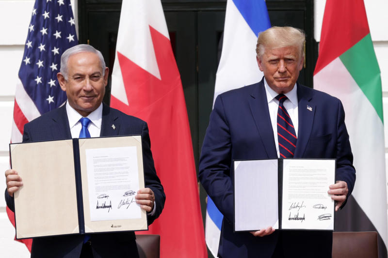 Netanyahu's rhetoric, Since 1995, A recollection of all of Netanyahu’s statements, Nuclear weapons before the year 2000?, 250 bombs in a decade, 'Messianic and apocalyptic cult', The 2012 Atomic Bomb Drawing, A recurring alert, 'They have the means to do it', A dangerous rhetoric, A top nuclear power themselves