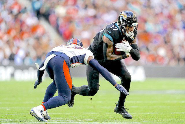 Jacksonville Jaguars: Evan Engram 32. Tommy Tremble - Carolina Panthers, 31. Theo Johnson - New York Giants, 30. Brenton Strange - Jacksonville Jaguars, 29. Will Dissly - Los Angeles Chargers, 28. Chig Okonkwo - Tennessee Titans, 27. Mason Taylor - New York Jets, 26. Noah Fant - Seattle Seahawks, 25. Juwan Johnson - New Orleans Saints, 24. Hunter Henry - New England Patriots, 23. Dalton Schultz - Houston Texans, 22. Colston Loveland - Chicago Bears, 21. Cade Otton - Tampa Bay Buccaneers, 20. Tyler Higbee - Los Angeles Rams, 19. Dalton Kincaid - Buffalo Bills, 18. Tucker Kraft - Green Bay Packers, 17. Tyler Warren - Indianapolis Colts, 16. Kyle Pitts - Atlanta Falcons, 15. Jake Ferguson - Dallas Cowboys, 14. Mike Gesicki - Cincinnati Bengals, 13. Zach Ertz - Washington Commanders, 12. Pat Freiermuth - Pittsburgh Steelers, 11. Mark Andrews - Baltimore Ravens, 10. Evan Engram - Denver Broncos, 9. Dallas Goedert - Philadelphia Eagles, 8. Jonnu Smith - Miami Dolphins, 7. David Njoku - Cleveland Browns, 6. T.J. Hockenson - Minnesota Vikings, 5. Travis Kelce - Kansas City Chiefs, 4. Sam LaPorta - Detroit Lions, 3. Trey McBride - Arizona Cardinals, 2. Brock Bowers - Las Vegas Raiders, 1. George Kittle - San Francisco 49ers