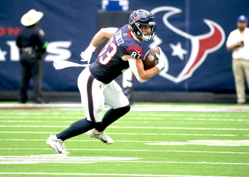 Dalton Schultz Limited By Shoulder Injury 32. Tommy Tremble - Carolina Panthers, 31. Theo Johnson - New York Giants, 30. Brenton Strange - Jacksonville Jaguars, 29. Will Dissly - Los Angeles Chargers, 28. Chig Okonkwo - Tennessee Titans, 27. Mason Taylor - New York Jets, 26. Noah Fant - Seattle Seahawks, 25. Juwan Johnson - New Orleans Saints, 24. Hunter Henry - New England Patriots, 23. Dalton Schultz - Houston Texans, 22. Colston Loveland - Chicago Bears, 21. Cade Otton - Tampa Bay Buccaneers, 20. Tyler Higbee - Los Angeles Rams, 19. Dalton Kincaid - Buffalo Bills, 18. Tucker Kraft - Green Bay Packers, 17. Tyler Warren - Indianapolis Colts, 16. Kyle Pitts - Atlanta Falcons, 15. Jake Ferguson - Dallas Cowboys, 14. Mike Gesicki - Cincinnati Bengals, 13. Zach Ertz - Washington Commanders, 12. Pat Freiermuth - Pittsburgh Steelers, 11. Mark Andrews - Baltimore Ravens, 10. Evan Engram - Denver Broncos, 9. Dallas Goedert - Philadelphia Eagles, 8. Jonnu Smith - Miami Dolphins, 7. David Njoku - Cleveland Browns, 6. T.J. Hockenson - Minnesota Vikings, 5. Travis Kelce - Kansas City Chiefs, 4. Sam LaPorta - Detroit Lions, 3. Trey McBride - Arizona Cardinals, 2. Brock Bowers - Las Vegas Raiders, 1. George Kittle - San Francisco 49ers