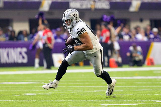 No. 13 - Brock Bowers, TE, Las Vegas Raiders 32. Tommy Tremble - Carolina Panthers, 31. Theo Johnson - New York Giants, 30. Brenton Strange - Jacksonville Jaguars, 29. Will Dissly - Los Angeles Chargers, 28. Chig Okonkwo - Tennessee Titans, 27. Mason Taylor - New York Jets, 26. Noah Fant - Seattle Seahawks, 25. Juwan Johnson - New Orleans Saints, 24. Hunter Henry - New England Patriots, 23. Dalton Schultz - Houston Texans, 22. Colston Loveland - Chicago Bears, 21. Cade Otton - Tampa Bay Buccaneers, 20. Tyler Higbee - Los Angeles Rams, 19. Dalton Kincaid - Buffalo Bills, 18. Tucker Kraft - Green Bay Packers, 17. Tyler Warren - Indianapolis Colts, 16. Kyle Pitts - Atlanta Falcons, 15. Jake Ferguson - Dallas Cowboys, 14. Mike Gesicki - Cincinnati Bengals, 13. Zach Ertz - Washington Commanders, 12. Pat Freiermuth - Pittsburgh Steelers, 11. Mark Andrews - Baltimore Ravens, 10. Evan Engram - Denver Broncos, 9. Dallas Goedert - Philadelphia Eagles, 8. Jonnu Smith - Miami Dolphins, 7. David Njoku - Cleveland Browns, 6. T.J. Hockenson - Minnesota Vikings, 5. Travis Kelce - Kansas City Chiefs, 4. Sam LaPorta - Detroit Lions, 3. Trey McBride - Arizona Cardinals, 2. Brock Bowers - Las Vegas Raiders, 1. George Kittle - San Francisco 49ers