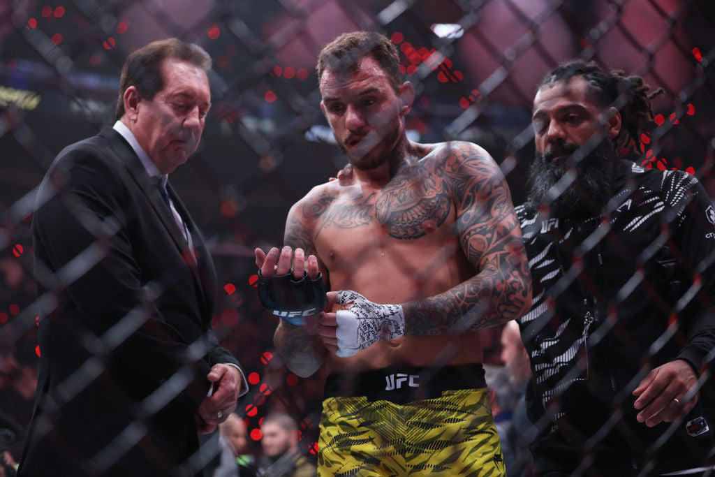 UFC 317 live, UFC 317 live: Topuria beats Oliveira and faces off with Paddy Pimblett, UFC 317 live: Ilia Topuria vs Charles Oliveira, UFC 317 live: Ilia Topuria vs Charles Oliveira, UFC 317 live: Ilia Topuria vs Charles Oliveira, UFC 317 live: Ilia Topuria vs Charles Oliveira, UFC 317 live: Ilia Topuria vs Charles Oliveira, UFC 317 live: Alexandre Pantoja vs Kai Kara-France, UFC 317 live: Alexandre Pantoja vs Kai Kara-France, UFC 317 live: Alexandre Pantoja vs Kai Kara-France, UFC 317 live: Alexandre Pantoja vs Kai Kara-France, UFC 317 live: Alexandre Pantoja vs Kai Kara-France, UFC 317 live: Brandon Royval vs Joshua Van, UFC 317 live: Brandon Royval vs Joshua Van, UFC 317 live: Brandon Royval vs Joshua Van, UFC 317 live: Brandon Royval vs Joshua Van, UFC 317 live: Brandon Royval vs Joshua Van, UFC 317 live: Beneil Dariush vs Renato Moicano, UFC 317 live: Beneil Dariush vs Renato Moicano, UFC 317 live: Beneil Dariush vs Renato Moicano, UFC 317 live: Beneil Dariush vs Renato Moicano, UFC 317 live: Payton Talbott vs Felipe Lima, UFC 317 live: Payton Talbott vs Felipe Lima, UFC 317 live: Payton Talbott vs Felipe Lima, UFC 317 live: Jack Hermansson vs Gregory Rodrigues, UFC 317 live: Hyder Amil vs Jose Miguel Delgado, UFC 317 live: Viviane Araujo vs Tracy Cortez, UFC 317 live: Viviane Araujo vs Tracy Cortez, UFC 317 live: Viviane Araujo vs Tracy Cortez, UFC 317 live: Terrance McKinney vs Viacheslav Borshchev, Oliveira makes weight after concern from Volkanovski, How to watch UFC 317 tonight, What time does UFC 317 start tonight?