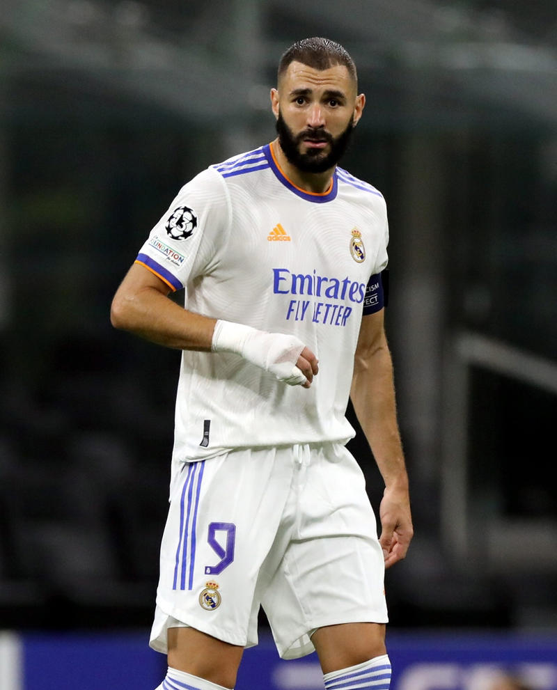 4. Karim Benzema – 90 Goals 20. Romelu Lukaku – 51 Headed Goals, 19. Guillaume Hoarau – 51 Headed Goals, 18. Olivier Giroud – 52 Headed Goals, 17. Sergio Ramos – 52 Headed Goals, 16. Harry Kane – 53 Headed Goals, 15. Islam Slimani – 53 Headed Goals, 14. Peter Crouch – 56 Headed Goals, 13. Zlatan Ibrahimovic – 58 Headed Goals, 12. Edinson Cavani – 58 Headed Goals, 11. Miroslav Klose – 58 Headed Goals, 10. Karim Benzema – 59 Headed Goals, 9. Mario Mandzukic – 60 Headed Goals, 8. Edin Džeko – 62 Headed Goals, 7. Aritz Aduriz – 63 Headed Goals, 6. Bas Dost – 68 Headed Goals, 5. Radamel Falcao – 71 Headed Goals, 4. Fernando Llorente – 77 Headed Goals, 3. Robert Lewandowski – 83 Headed Goals, 2. Luuk De Jong – 84 Headed Goals, 1. Cristiano Ronaldo – 112 Headed Goals