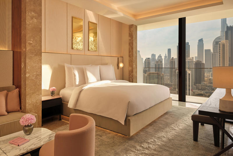 1. Jumeirah Zabeel Saray, 2. Jumeirah Burj Al Arab, 3. The Lana – Dorchester Collection, 4. Meliá Desert Palm – Meliá Collection, 5. Address Downtown, 6. Atlantis The Royal, 7. Armani Hotel Dubai Burj Khalifa, 8. One&Only One Za’abeel, 9. Raffles The Palm Dubai, 10. Jumeirah Mina Al Salam