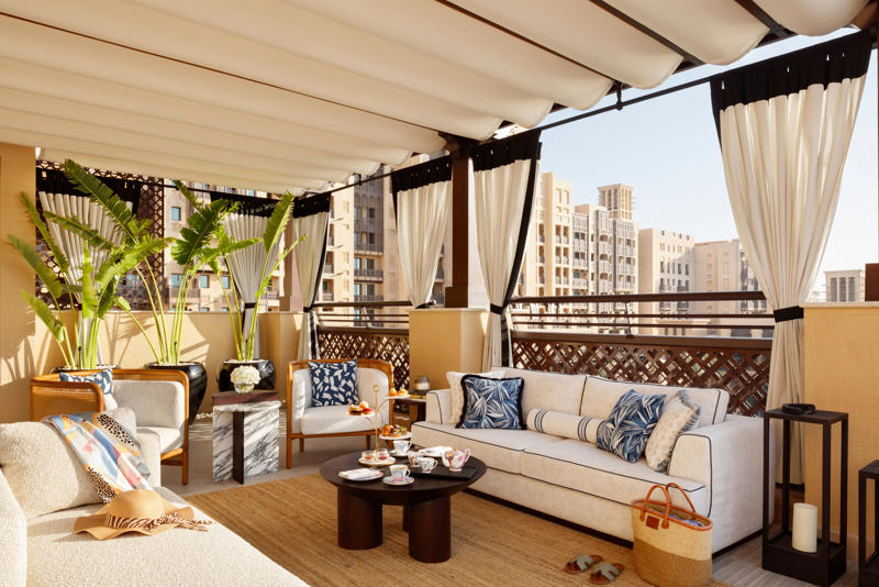 1. Jumeirah Zabeel Saray, 2. Jumeirah Burj Al Arab, 3. The Lana – Dorchester Collection, 4. Meliá Desert Palm – Meliá Collection, 5. Address Downtown, 6. Atlantis The Royal, 7. Armani Hotel Dubai Burj Khalifa, 8. One&Only One Za’abeel, 9. Raffles The Palm Dubai, 10. Jumeirah Mina Al Salam