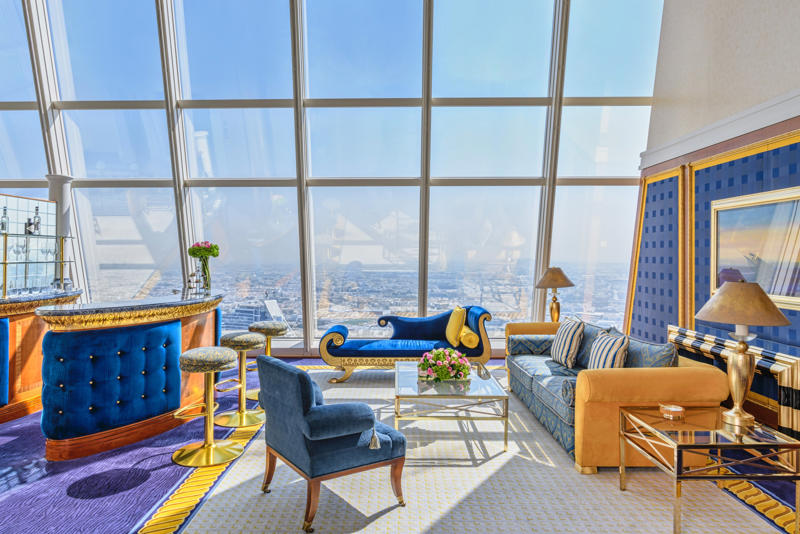 1. Jumeirah Zabeel Saray, 2. Jumeirah Burj Al Arab, 3. The Lana – Dorchester Collection, 4. Meliá Desert Palm – Meliá Collection, 5. Address Downtown, 6. Atlantis The Royal, 7. Armani Hotel Dubai Burj Khalifa, 8. One&Only One Za’abeel, 9. Raffles The Palm Dubai, 10. Jumeirah Mina Al Salam