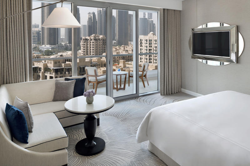 1. Jumeirah Zabeel Saray, 2. Jumeirah Burj Al Arab, 3. The Lana – Dorchester Collection, 4. Meliá Desert Palm – Meliá Collection, 5. Address Downtown, 6. Atlantis The Royal, 7. Armani Hotel Dubai Burj Khalifa, 8. One&Only One Za’abeel, 9. Raffles The Palm Dubai, 10. Jumeirah Mina Al Salam
