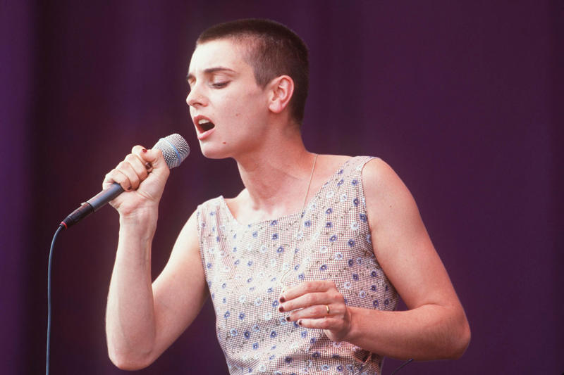 Historical events, Reunification of Germany, Hubble launch into space, The Simpsons, 'Ghost' movie release, An acclaimed film, Mandela gets out of prison, World Cup, Mikhail Gorbachev receives Nobel Peace Prize, Mariah Carey: Vision of Love, Sinead O'Connor's hit 'Nothing Compares 2 U', Ayrton Senna wins Formula 1 for the second time, Microsoft Office, Margaret Thatcher's resignation, Tower of Pisa is closed, The Human Genome Project