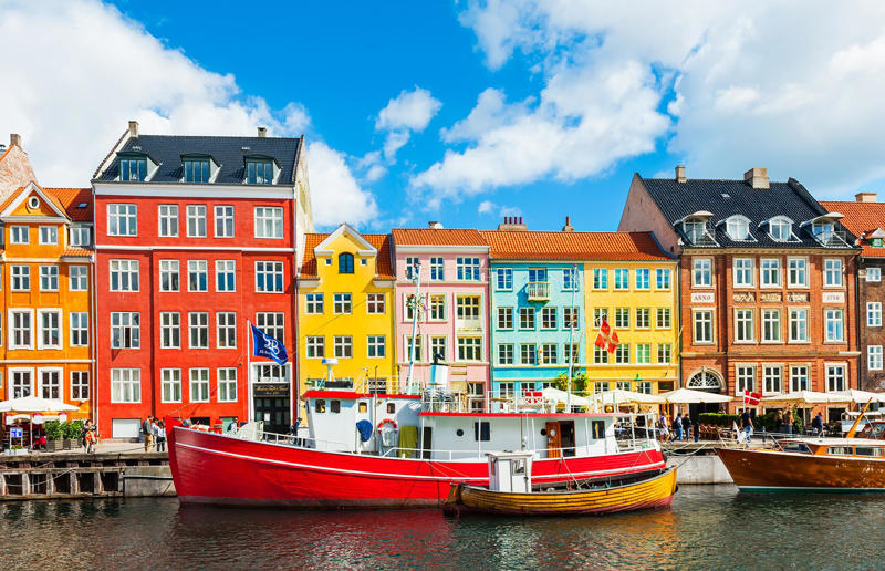 Nyhavn, Copenhagen, Denmark 33. 25th Street, Ogden, Utah, USA, 32. Abbey Road, London, England, UK, 31. Heerstraße, Bonn, Germany, 30. Christmas Steps, Bristol, England, UK, 29. Rue du Petit-Champlain, Québec City, Canada, 28. Beale Street, Memphis, Tennessee, USA, 27. Steiner Street, San Francisco, California, USA, 26. Times Square, New York City, New York, USA, 25. Calle Ciegos, Jerez, Spain, 24. Streets of Chefchaouen, Morocco, 23. Avenue des Champs-Élysées, Paris, France, 22. Fiskargränd, Visby, Sweden, 21. Nathan Road, Hong Kong, 20. Nyhavn, Copenhagen, Denmark, 19. Via Dolorosa, Jerusalem, 18. The Royal Mile, Edinburgh, Scotland, UK, 17. Via Giudecca, Burano, Italy, 16. La Rambla, Barcelona, Spain, 15. Herbert Baker Street, Groenkloof, South Africa, 14. Caminito, Buenos Aires, Argentina, 13. Umbrella Sky Project (R. Luís de Camões), Águeda, Portugal, 12. Lombard Street, San Francisco, California, USA, 11. Calleja de las Flores, Córdoba, Spain, 10. Acorn Street, Boston, Massachusetts, USA, 9. Bourbon Street, New Orleans, Louisiana, USA, 8. Streets of Paraty, Brazil, 7. Jinli, Chengdu, China, 6. The Shambles, York, England, UK, 5. Philosopher's Path, Kyoto, Japan, 4. Streets of Alberobello, Italy, 3. Quai de la Poissonnerie, Colmar, France, 2. Via dei Fori Imperiali, Rome, Italy